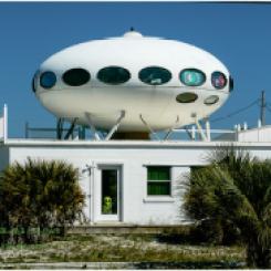 Alien House, Pensacola Beach