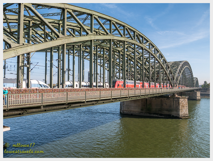 Hohenzollerntbrucke Bridge